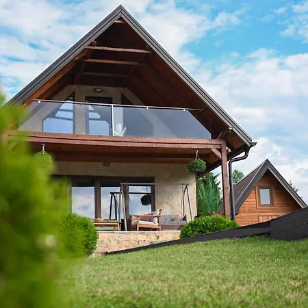 Country Chic With Pool *